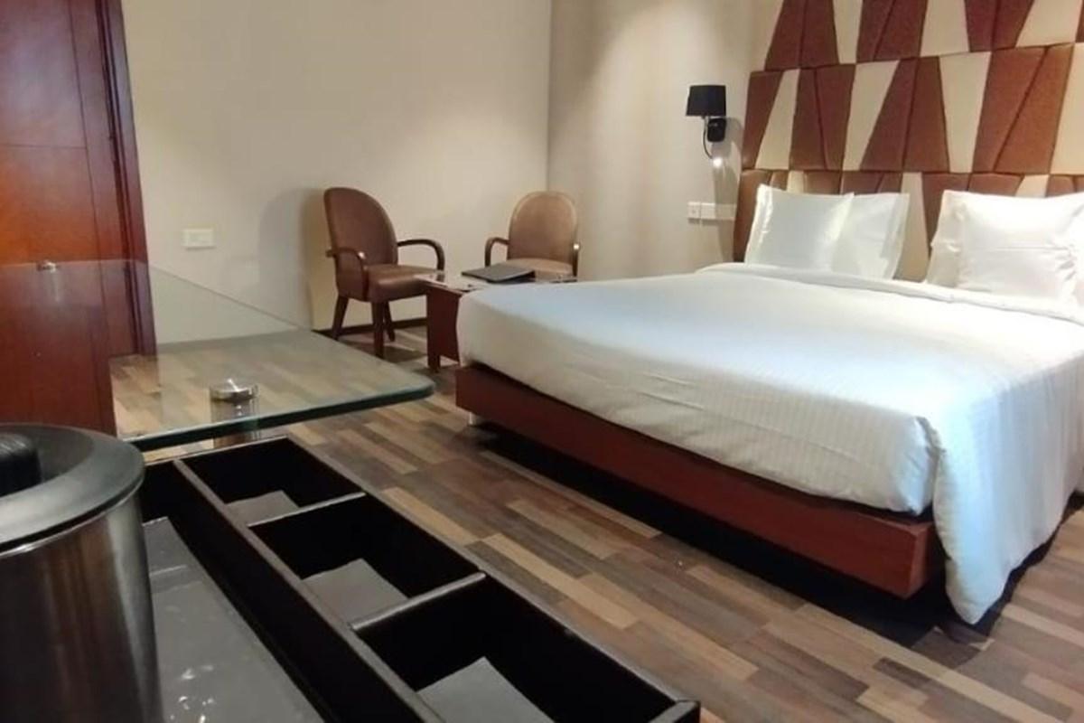 מלון Adiva Residency Beacon, Grant Road, מומביי מראה חיצוני תמונה
